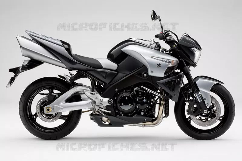 * PHOTOGRAPHIE DE COULEUR GSX1300BKK8 * Suzuki MOTO 1300 B-KING 2008  GSX1300BKU2K8(E2)