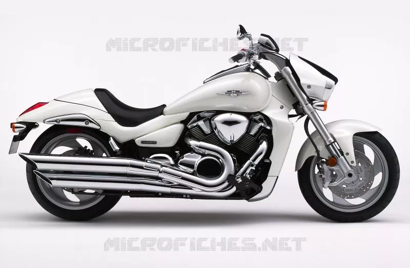 * PHOTOGRAPHIE DE COULEUR VZR1800K7 * Suzuki MOTO 1800 INTRUDER 2010  VZR1800ZL0(E3/E28)