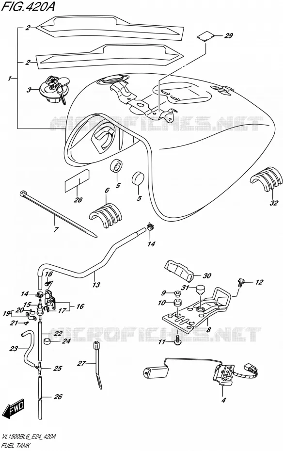 RESERVOIR D'ESSENCE Suzuki MOTO 1500 INTRUDER 2016  VL1500B L6 (E24)