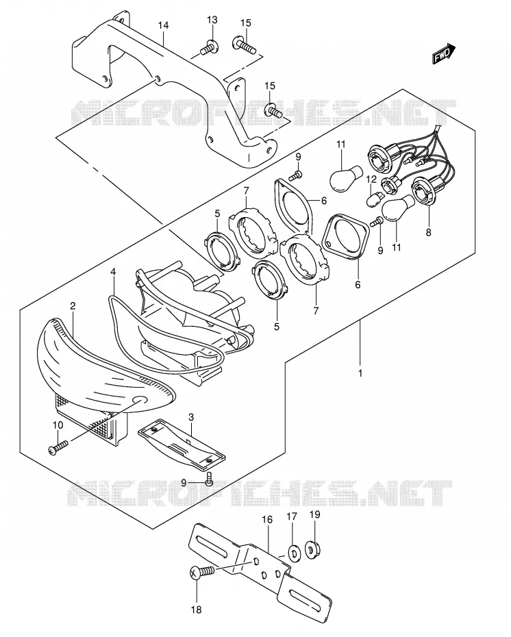 FEU ARRIERE (MODELE K3) Suzuki MOTO 600 GSX-F 2001  GSX600FK1(E2)