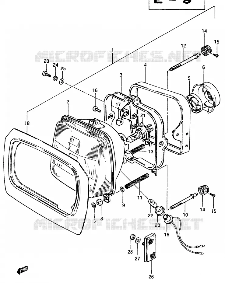 PHARE (GSX750ESD/ESE/EFE) Suzuki MOTO 750 GSX-E 1983  GSX750ESD(D/E)