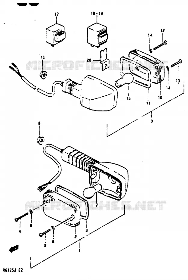 CLIGNOTANTS (VOIR NOTE) Suzuki MOTO 125 RG 1988  RG125AJ(G/H/J)
