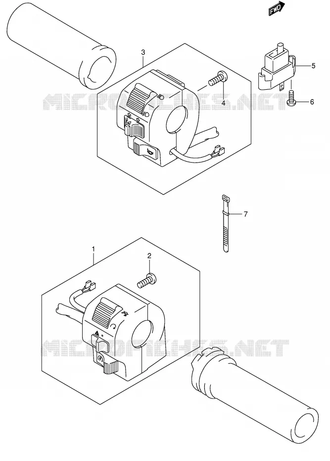 COMMODOS (MODELE K4) Suzuki MOTO 800 INTRUDER 2005  VS800K5(E3/E28)