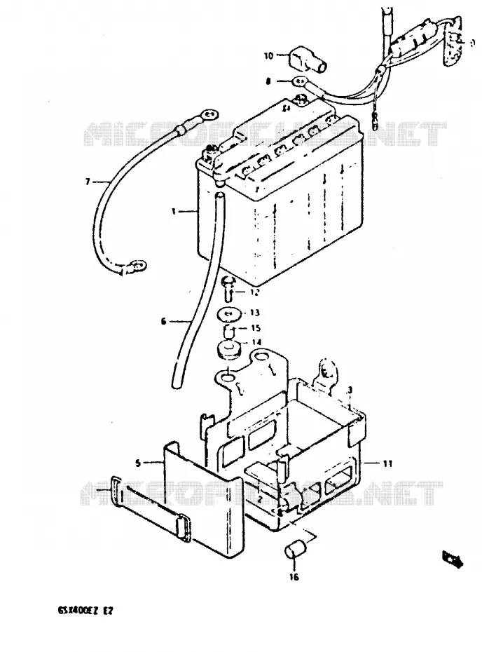 BATTERIE Suzuki MOTO 400 GSX 1982  GSX400SZ