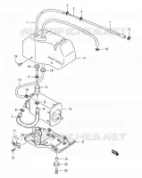RENIFLARD (E33) pour Suzuki BOULEVARD 650 2000